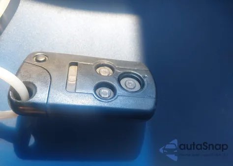 2006 Acura Rl 3.5 z USA, uszkodzony, nr VIN JH4KB165X6C005031